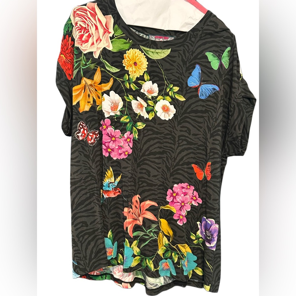 Johnny Was Black and Pink Graphic Short Sleeve Tee